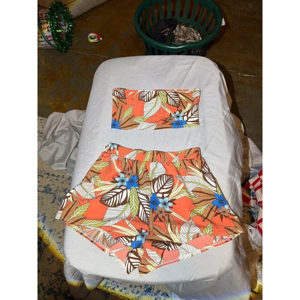 Floral two piece set - Picture 5 of 5